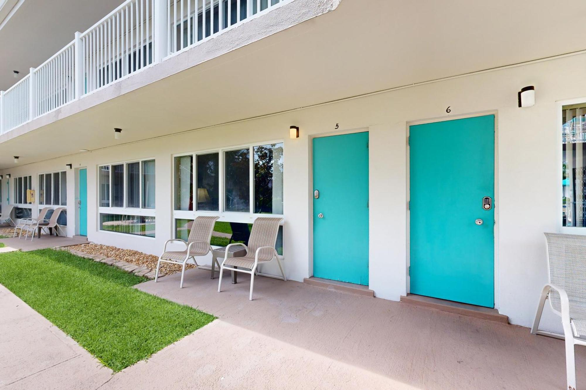 Floranada Condos Pompano Beach Room photo