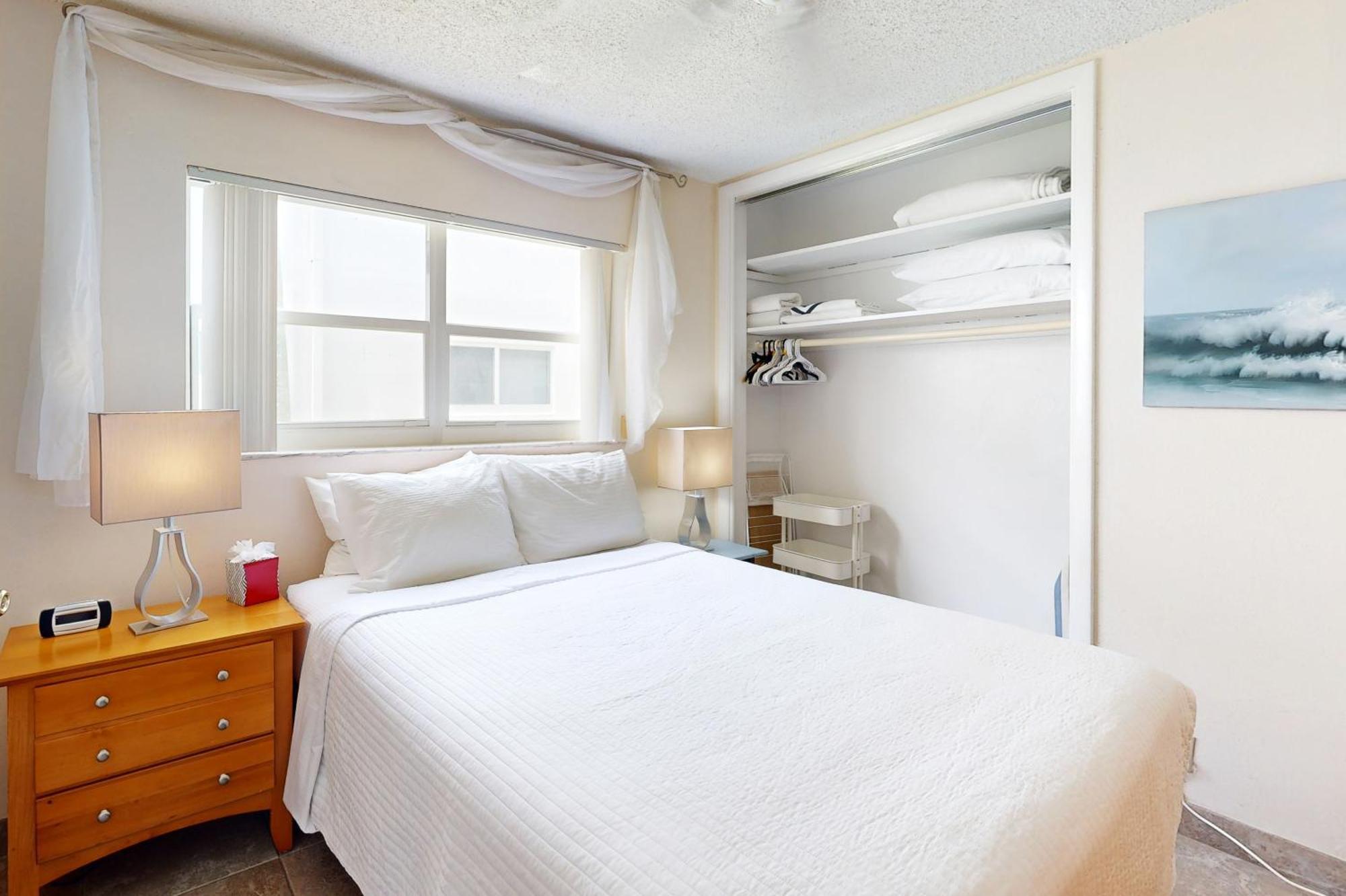 Floranada Condos Pompano Beach Room photo
